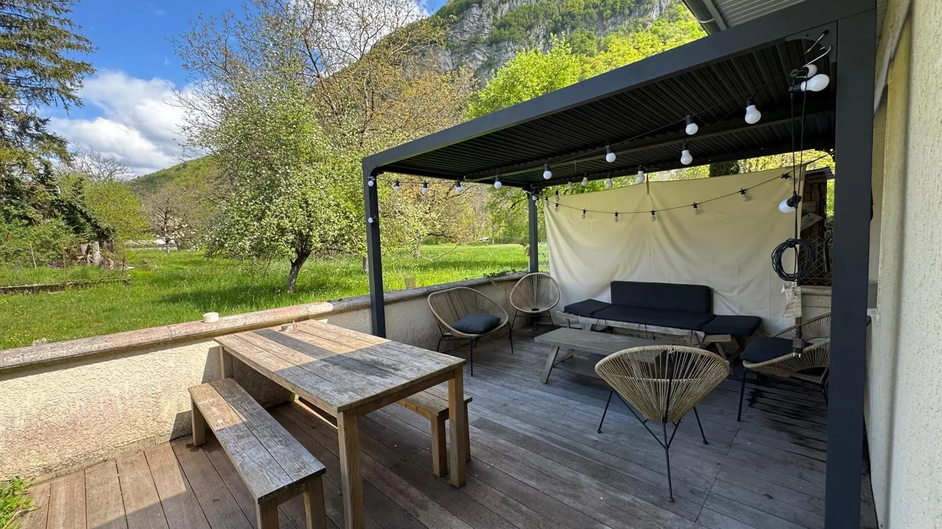 Chez Pepito, Maisonnette Avec Terrasse Et Jardin Doussard